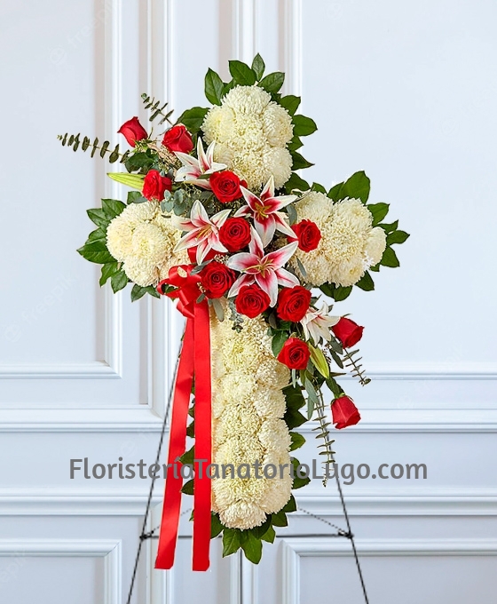 Cruz funeraria blanca con rosas